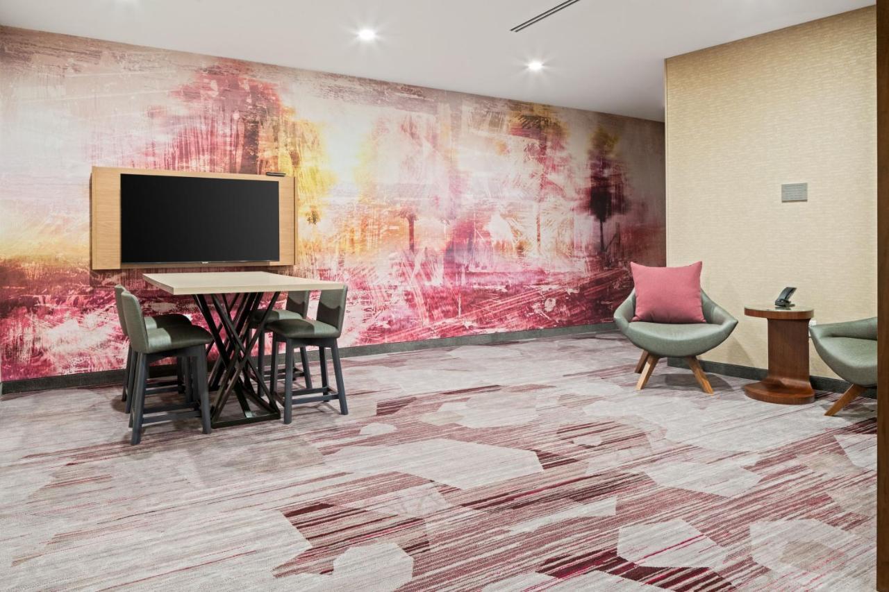 Hotel Courtyard By Marriott Houston Northeast Zewnętrze zdjęcie